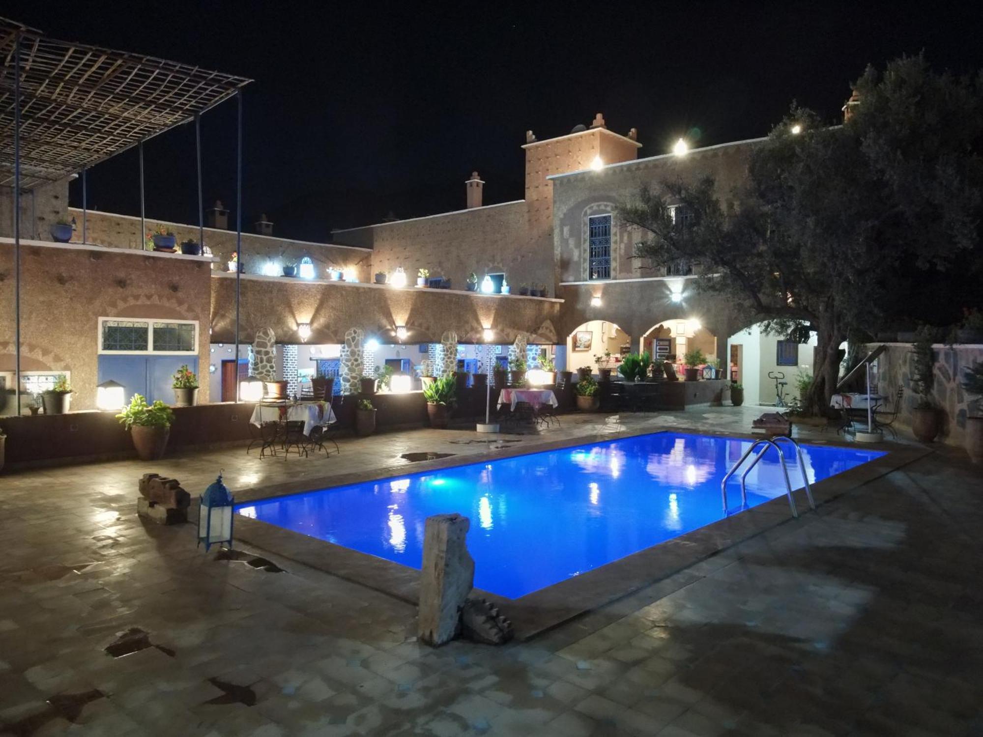 Riad Malak ويرڭان المظهر الخارجي الصورة