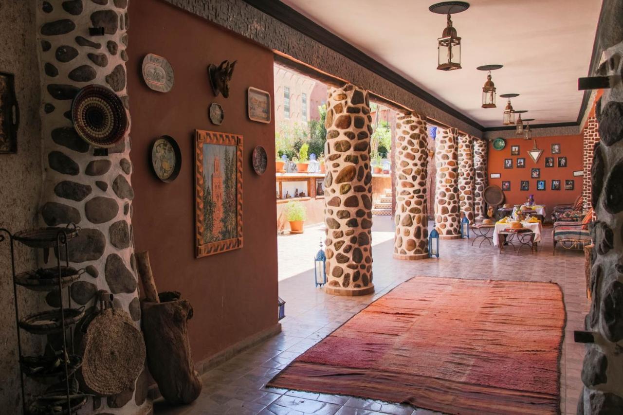 Riad Malak ويرڭان المظهر الخارجي الصورة